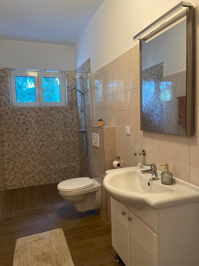 Apartman Noni 比奥格勒·纳·莫鲁 外观 照片